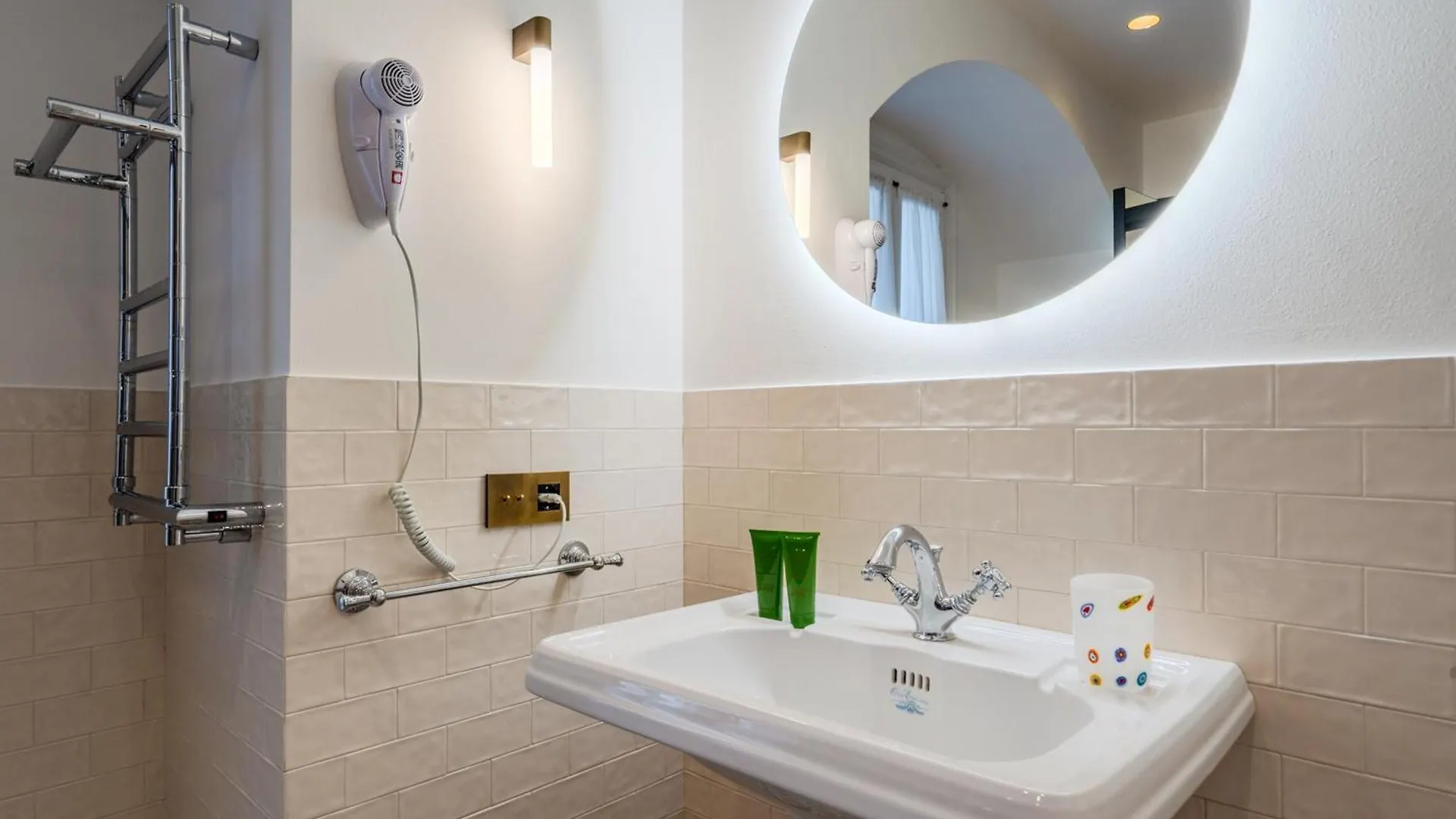 ゲストハウス Case Ospitali, Ks-Suites ミラノ イタリア